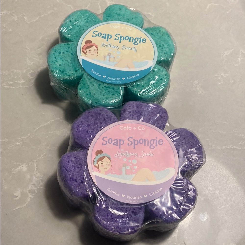 Cait + Co set of 2 Soap Spongies. Hydrating soap infused sponges jasmine & mint